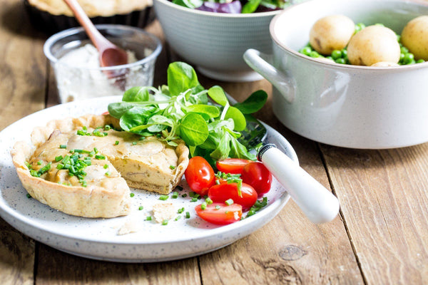 Caramelised Leek &amp; Onion Quiche - Hodmedod's Wholefoods