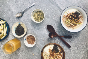 Cardamom & Date Porridge With Hemp Seed Butter