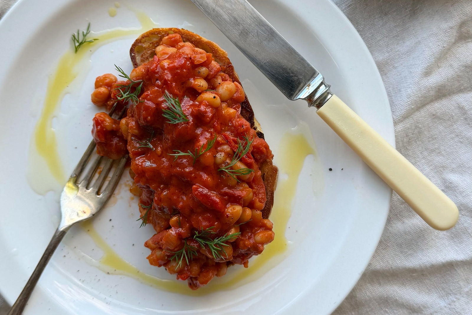 Harissa Baked Coco Beans
