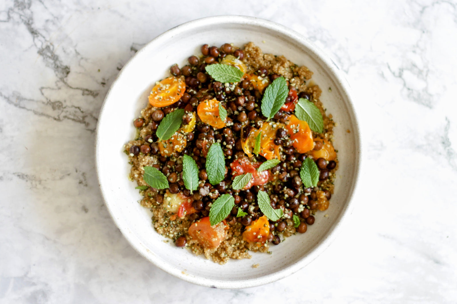 Smoked Quinoa, Roasted Tomatoes & Black Carlin Peas