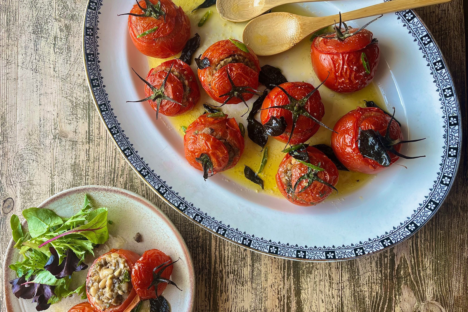 Tomatoes Stuffed with White Coco Bean and Mushrooms