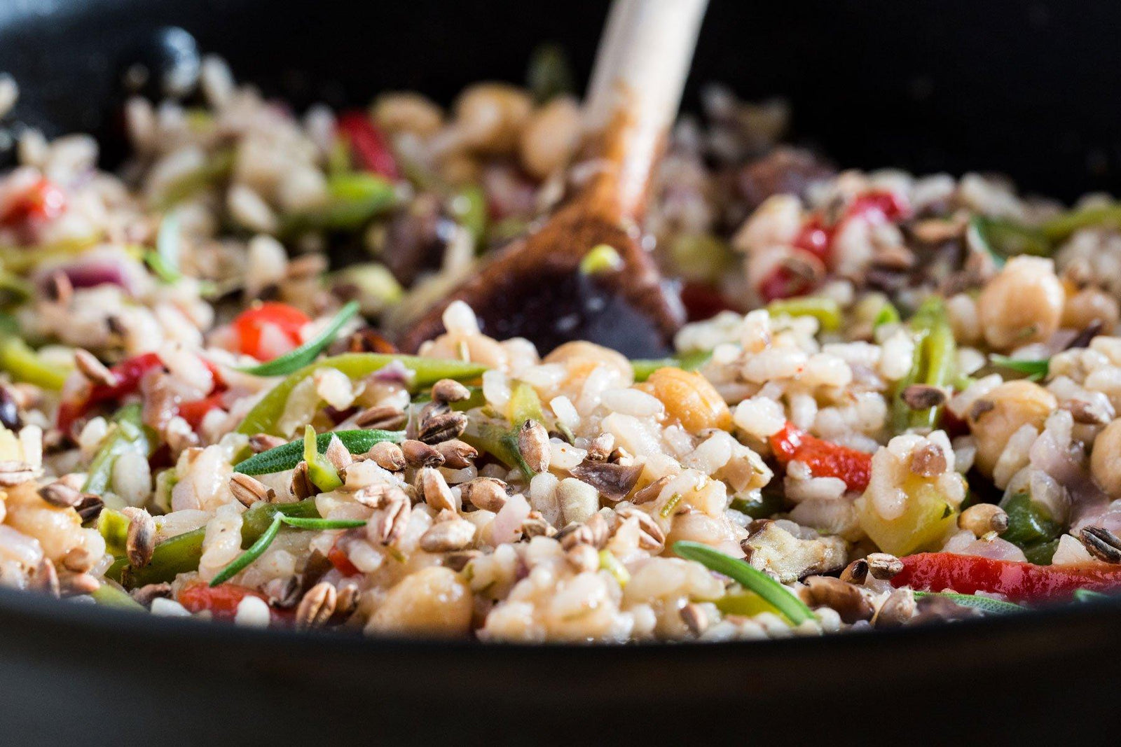 Vegan Paella with Fava Beans and Carlin Peas